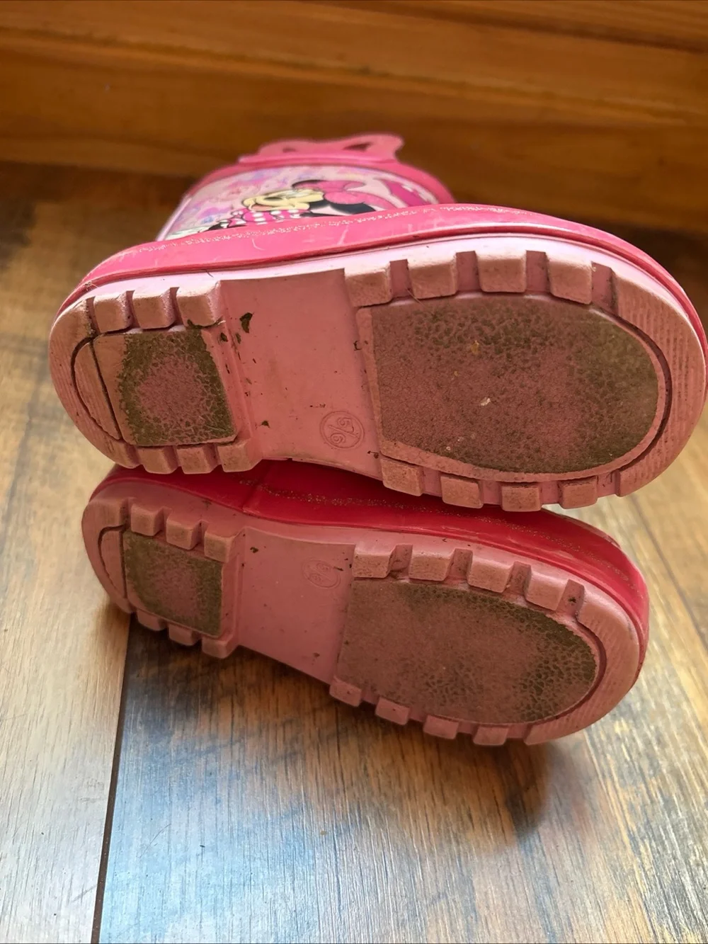 Disney Minnie Mouse pink rain boots toddler size 5/6